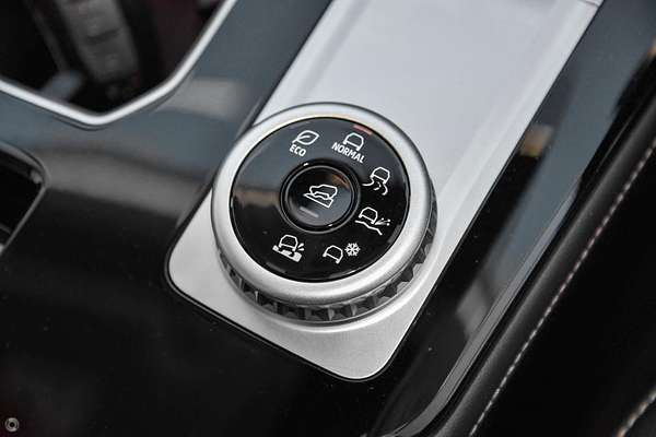 2025 Mitsubishi Outlander Exceed ZM