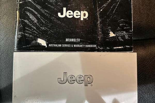 2018 Jeep Wrangler Unlimited Sport JK