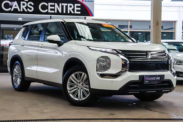 2024 Mitsubishi Outlander ES ZM