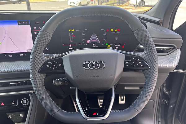 2025 Audi Q5 40 TDI Sport FY