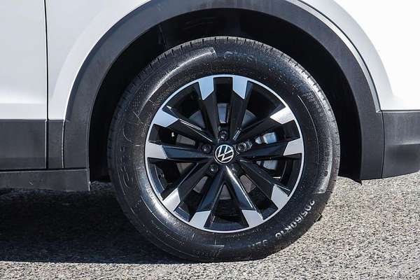 2018 Toyota Hilux SR5 GUN126R 4X4