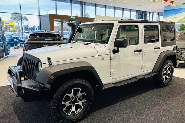 2018 Jeep Wrangler Unlimited Sport JK