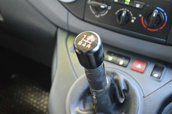 2012 Peugeot Partner L2 B9P