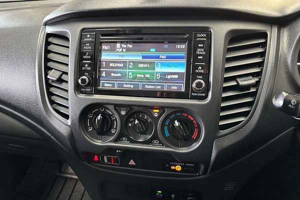 2019 Mitsubishi Triton GLX MR 4X4