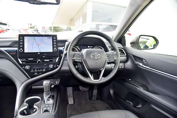 2023 Toyota Camry SL AXVH70R