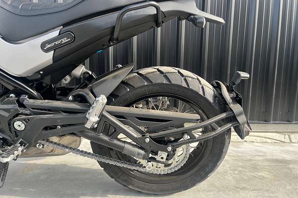 2025 Benelli Leoncino 500