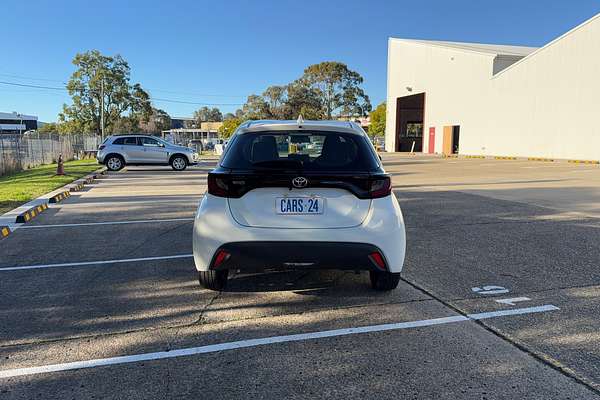 2024 Toyota Yaris Ascent Sport MXPA10R