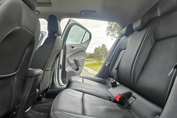 2016 Holden Astra RS-V BK