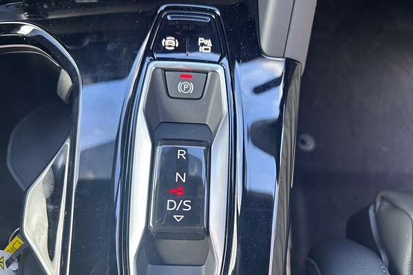 2025 Audi Q5 40 TDI Sport FY