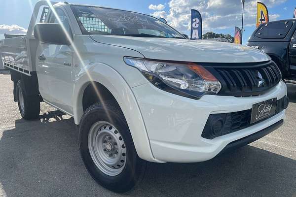 2017 Mitsubishi Triton GLX MQ 4X4