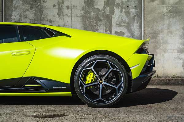 2021 Lamborghini Huracan EVO Fluo Capsule 724