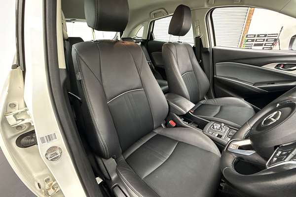 2022 Mazda CX-3 sTouring DK