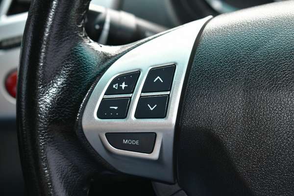 2014 Mitsubishi Triton GLX-R MN 4X4