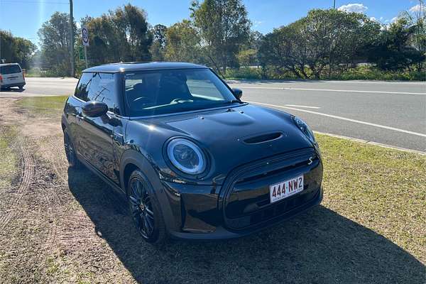 2021 MINI Hatch Cooper SE Classic F56 LCI-2