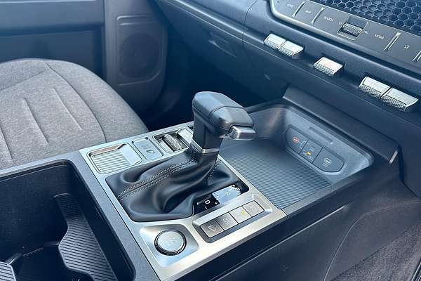 2025 Kia Tasman SX TK 4X4