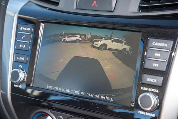 2025 Nissan Navara SL D23 4X4
