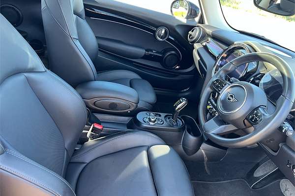 2021 MINI Hatch Cooper SE Classic F56 LCI-2