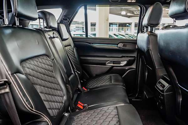 2024 Ford Everest Platinum 3.0L