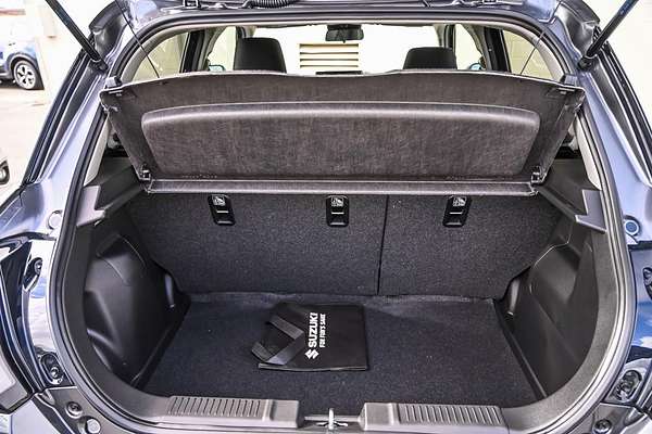 2024 Suzuki Swift Hybrid Plus UZ