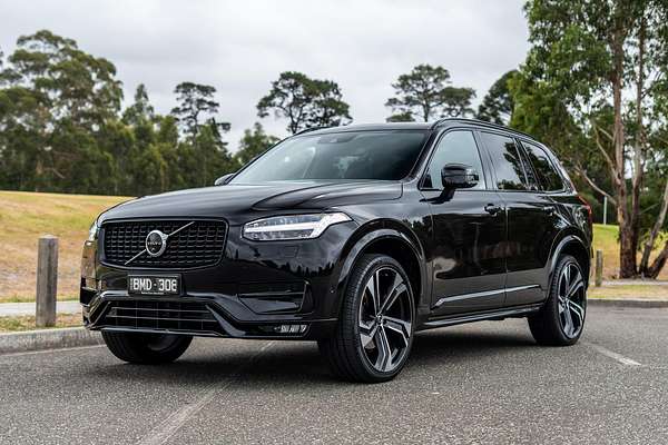 2020 Volvo XC90 T6 R-Design