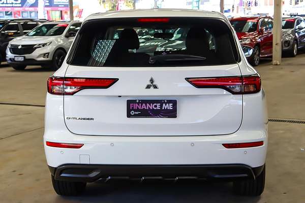 2024 Mitsubishi Outlander ES ZM