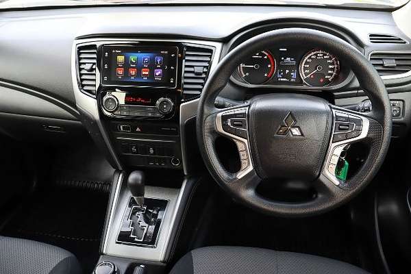 2021 Mitsubishi Triton GLX+ MR 4X4