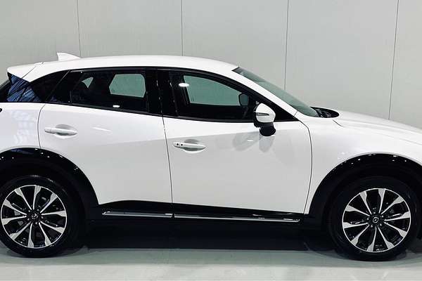 2022 Mazda CX-3 sTouring DK