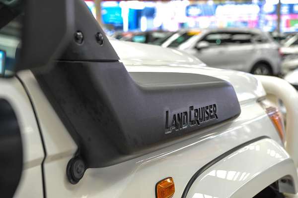 2021 Toyota Landcruiser GXL VDJ76R