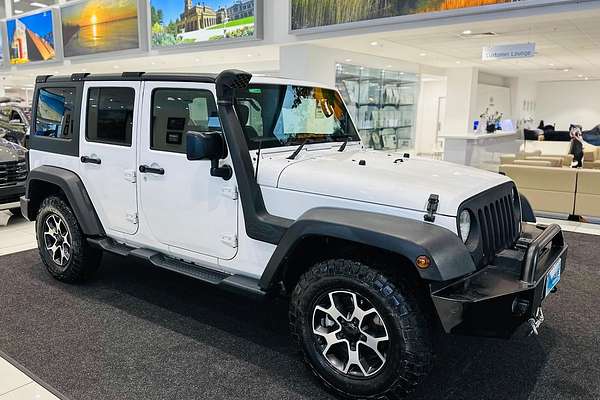 2018 Jeep Wrangler Unlimited Sport JK