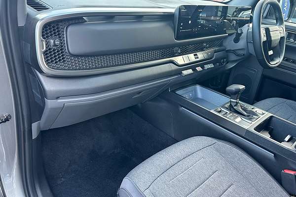 2025 Kia Tasman SX TK 4X4