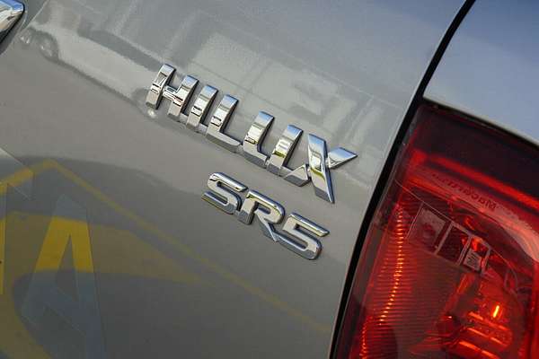 2017 Toyota Hilux SR5 GUN126R 4X4