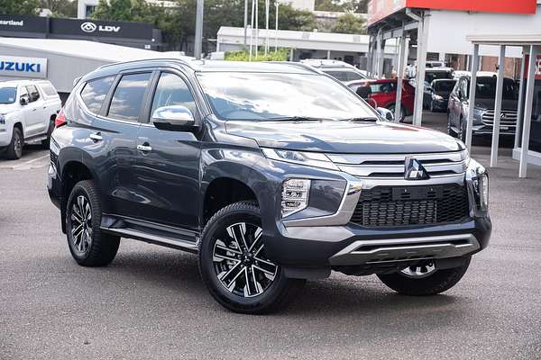 2023 Mitsubishi Pajero Sport GLS QF