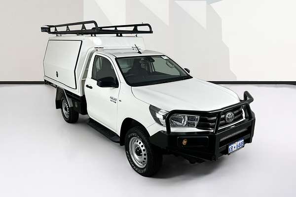 2019 Toyota HILUX SR (4x4) GUN126R MY19 4X4