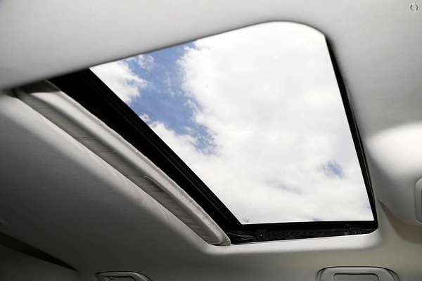 2025 GWM Tank 300 Ultra P01