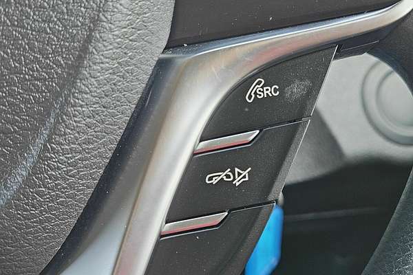 2021 LDV G10 Lift Door SV7C MY21