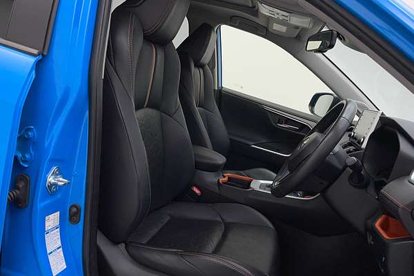 2020 Toyota RAV4 Edge AXAA54R