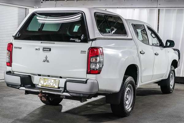 2020 Mitsubishi Triton GLX MR 4X4