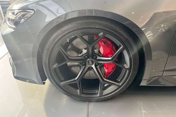 2025 Audi RS6 Performance C8