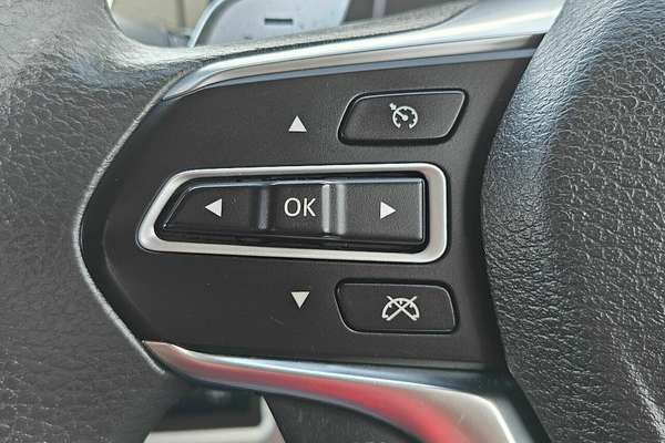 2021 LDV G10 Lift Door SV7C MY21