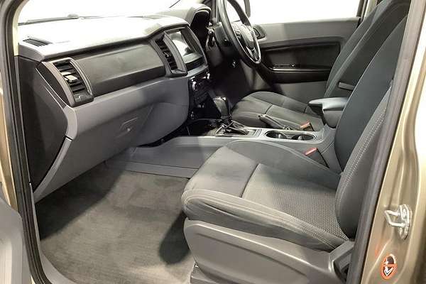 2017 Ford Everest Ambiente UA 3.2L