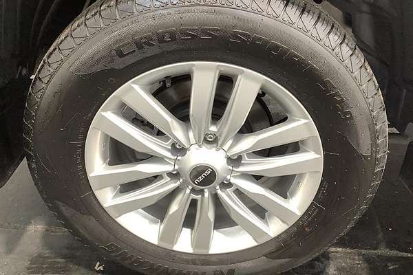 2018 Isuzu MU-X LS-T