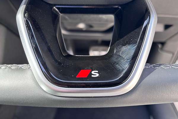2025 Audi SQ5 TFSI FY