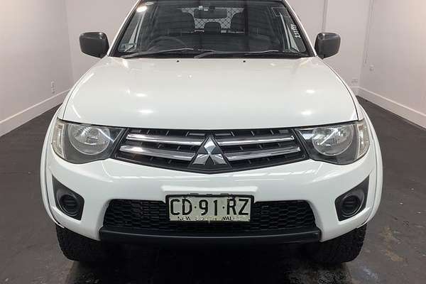 2015 Mitsubishi Triton GLX MN 4X4