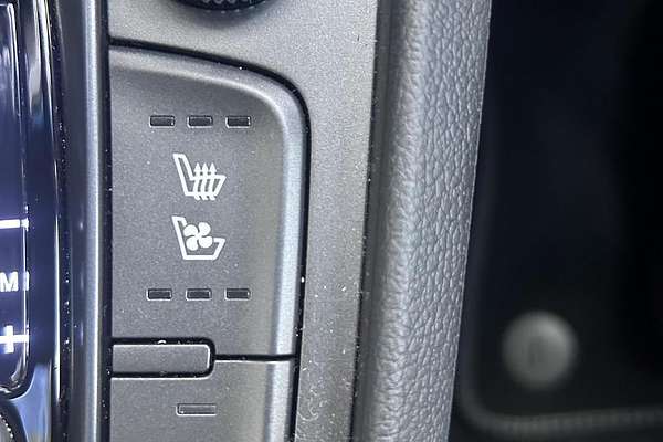 2022 Hyundai Kona N Premium OS.V4 thumb-31