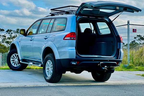 2015 Mitsubishi CHALLENGER (4x4) PC MY14