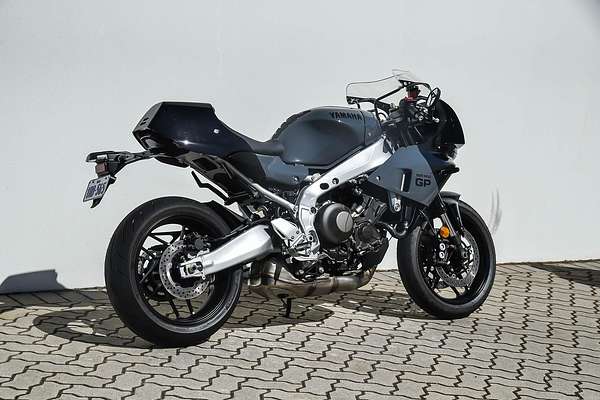 2025 Yamaha XSR GP