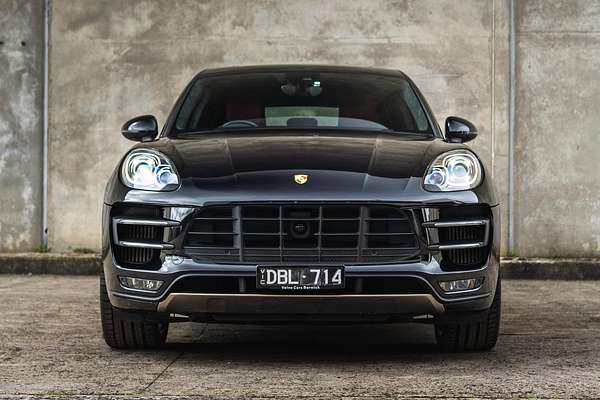 2015 Porsche Macan Turbo 95B