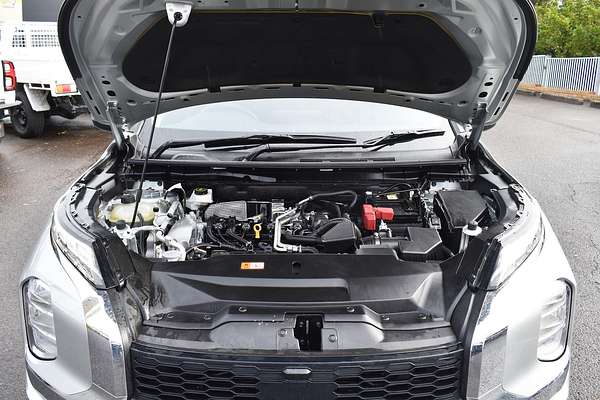 2024 Mitsubishi Outlander ES ZM