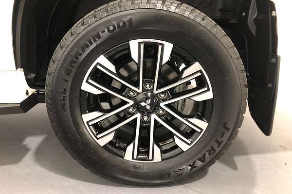 2021 Mitsubishi Pajero Sport Exceed QF