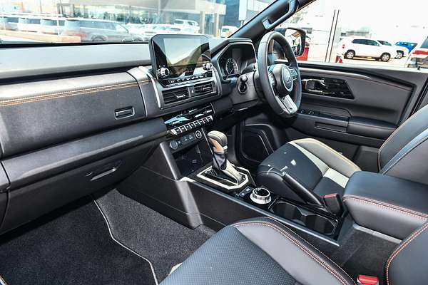 2025 Mitsubishi Triton GSR MV 4X4